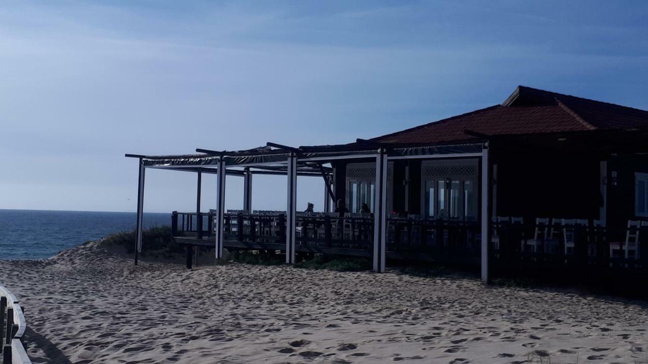 Vila Casa Ferias Melides Exteriér fotografie